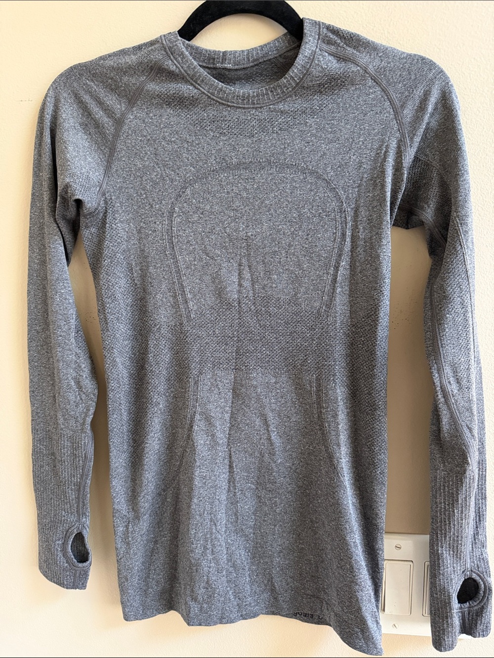 Lululemon Swiftly Tech Long Sleeve Crew Heathered Gray Size 4